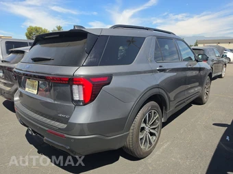 2025 Ford Explorer ST-Line - miniatura 4