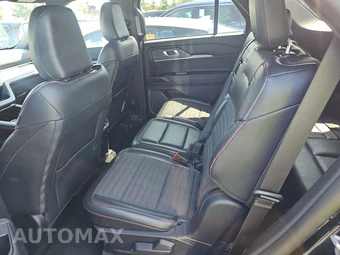 2025 Ford Explorer ST-Line - miniatura 13