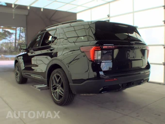 2025 Ford Explorer ST-Line - miniatura 6