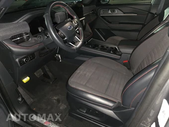 2025 Ford Explorer ST-Line - miniatura 7