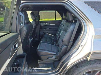 2025 Ford Explorer ST-Line - miniatura 14