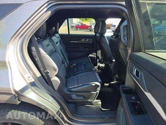 2025 Ford Explorer ST-Line - miniatura 18