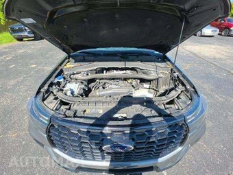 2025 Ford Explorer ST-Line - miniatura 24