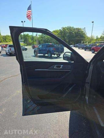 2025 Ford Explorer ST-Line - miniatura 27