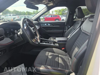 2025 Ford Explorer ST-Line - miniatura 7