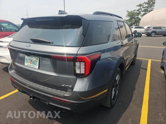 2025 Ford Explorer ST-Line - miniatura 4