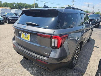 2025 Ford Explorer ST-Line - miniatura 3