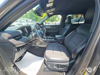 2025 Ford Explorer ST-Line - miniatura 6