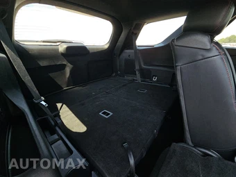 2025 Ford Explorer ST-Line - miniatura 14