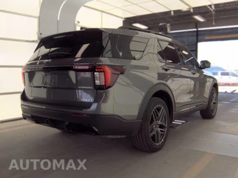 2025 Ford Explorer ST-Line - miniatura 4