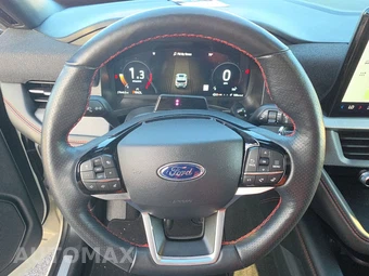 2025 Ford Explorer ST-Line - miniatura 10