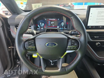 2025 Ford Explorer ST-Line - miniatura 10