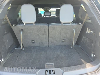 2025 Ford Explorer ST-Line - miniatura 17