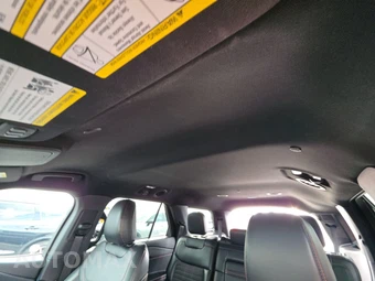 2025 Ford Explorer ST-Line - miniatura 21