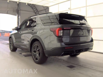 2025 Ford Explorer ST-Line - miniatura 6