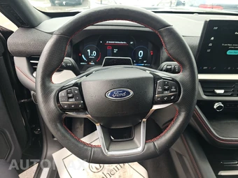 2025 Ford Explorer ST-Line - miniatura 10