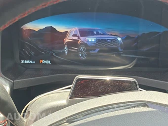 2025 Ford Explorer ST-Line - miniatura 12