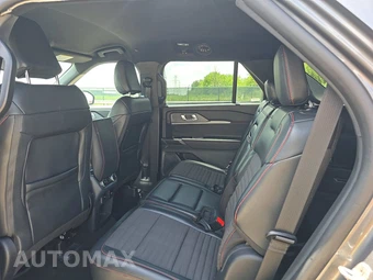 2025 Ford Explorer ST-Line - miniatura 13