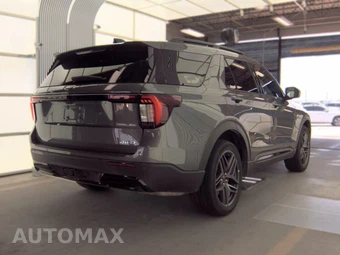 2025 Ford Explorer ST-Line - miniatura 4