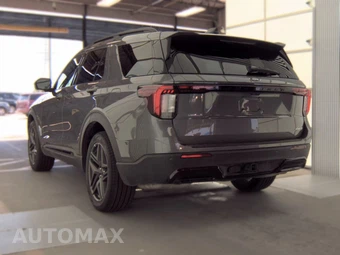 2025 Ford Explorer ST-Line - miniatura 6