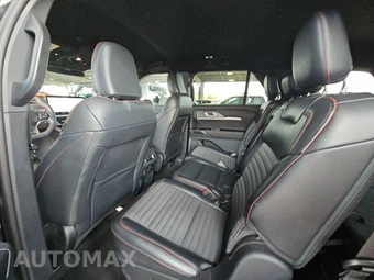 2025 Ford Explorer ST-Line - miniatura 13