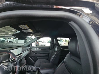 2025 Ford Explorer ST-Line - miniatura 18