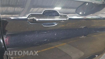 2025 Ford Explorer ST-Line - miniatura 24