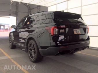2025 Ford Explorer ST-Line - miniatura 6