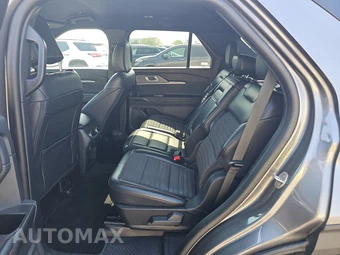 2025 Ford Explorer ST-Line - miniatura 13