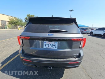 2025 Ford Explorer ST-Line - miniatura 5
