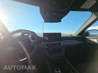 2025 Ford Explorer ST-Line - miniatura 11