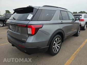 2025 Ford Explorer ST-Line - miniatura 4