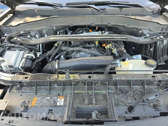 2025 Ford Explorer ST-Line - miniatura 16