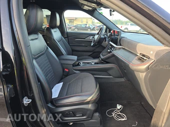 2025 Ford Explorer ST-Line - miniatura 8