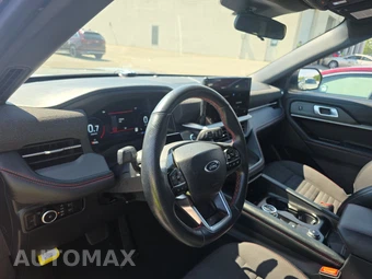 2025 Ford Explorer ST-Line - miniatura 11