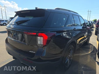 2025 Ford Explorer ST-Line - miniatura 4