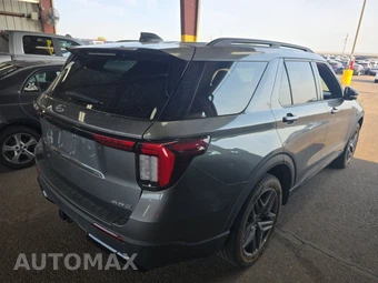 2025 Ford Explorer ST-Line - miniatura 4