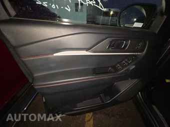 2025 Ford Explorer ST-Line - miniatura 9