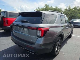 2025 Ford Explorer ST-Line - miniatura 3
