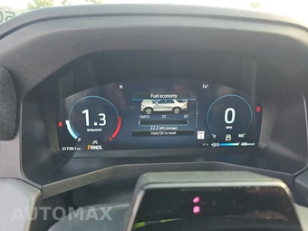 2025 Ford Explorer ST-Line - miniatura 12