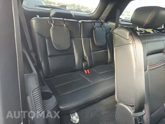 2025 Ford Explorer ST-Line - miniatura 14