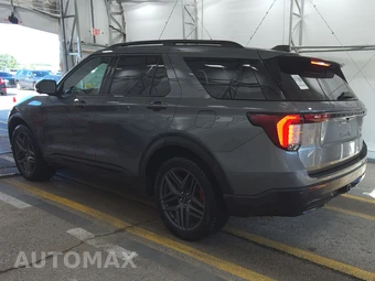2025 Ford Explorer ST-Line - miniatura 6