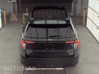 2025 Ford Explorer ST-Line - miniatura 5