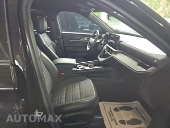 2025 Ford Explorer ST-Line - miniatura 8