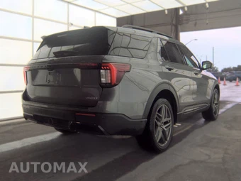 2025 Ford Explorer ST-Line - miniatura 4
