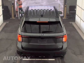 2025 Ford Explorer ST-Line - miniatura 5