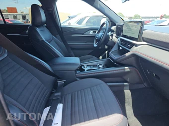2025 Ford Explorer ST-Line - miniatura 8