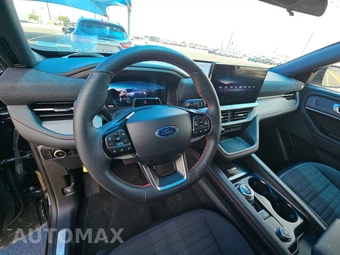 2025 Ford Explorer ST-Line - miniatura 11