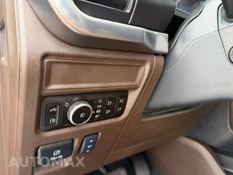 2025 Ford F-150 Hybrid King Ranch Crew Cab Medium Bed - miniatura 19
