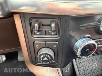 2025 Ford F-150 Hybrid King Ranch Crew Cab Medium Bed - miniatura 29